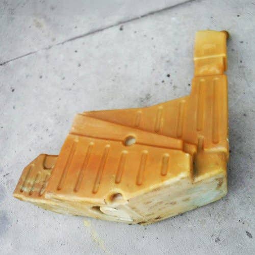 432207 | Fuel Tank | John Deere 318D 319D 320D 323D |  | T235899