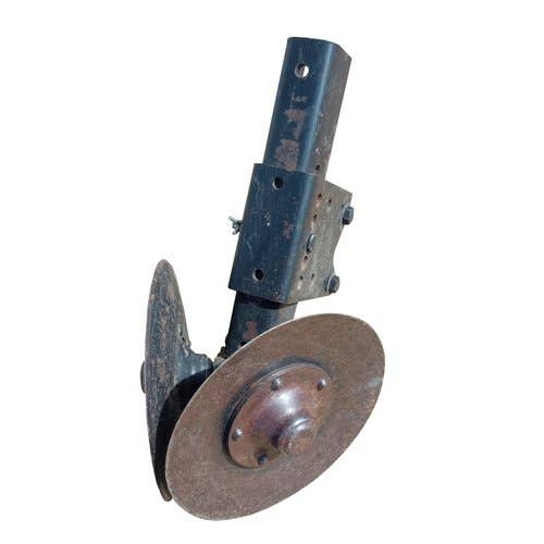 Used Furrowing Disc Assembly Row Cleaner fits Case IH 800 900 950 955 1200 1210 1220 1230 1240 1250 1277699C91 1277697C1 1345421C1 90974C1 Used Furrowing Disc Assembly Row Cleaner fits Case IH 800 900 950 955 1200 1210 1220 1230 1240 1250 1277699C91 1277697C1 1345421C1 90974C1