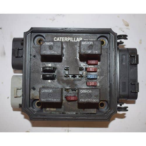 Used Fuse Panel fits Caterpillar 216B 242B 257B2 247B 257B 247B2 232B2 226B2 242B2 236B2 267B 277B 287B 252B2 236B 246B 252B 262B 248B 268B 221-3881