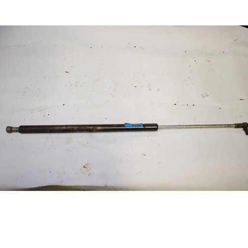 436670 | Gas Strut Spring Cylinder | Gehl SL3825 SL4525 SL4625 3725 3825 4525 4625 |  | 089009