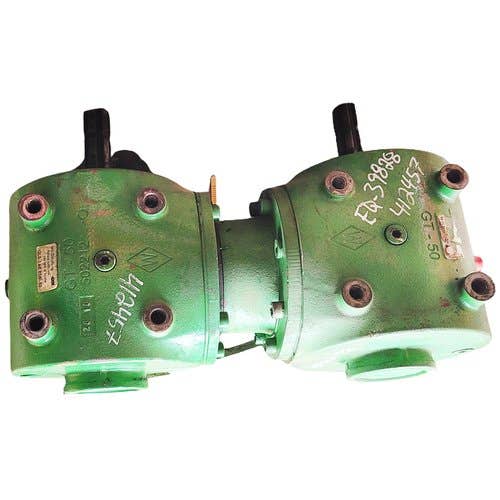 Used Gear Case - Swivel Tongue fits John Deere C300 C350 C400 S300 S350 530 535 630 635 730 735 830 835 1355 1365 1465 535 AFH200553 DC53222 Used Gear Case - Swivel Tongue fits John Deere C300 C350 C400 S300 S350 530 535 630 635 730 735 830 835 1355 1365 1465 535 AFH200553 DC53222