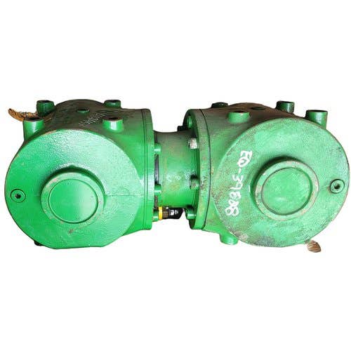 412457 | Gear Case - Swivel Tongue | John Deere C300 C350 C400 S300 S350 530 535 535 630 635 730 735 830 835 1355 1365 1465 |  | AFH200553 | DC53222
