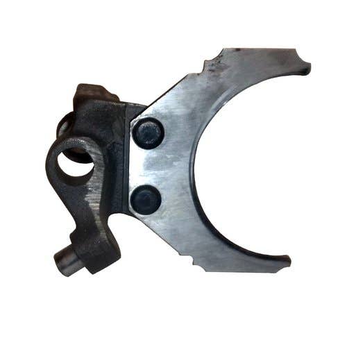 453569 | Gear Shifter | John Deere 440 440 440A 440A 440B 440C 440C 440D 448D 500A 500A 500B 500B 500C 500C 2510 2520 3020 |  | AR32196 | R33451