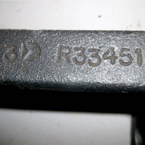 453569 | Gear Shifter | John Deere 440 440 440A 440A 440B 440C 440C 440D 448D 500A 500A 500B 500B 500C 500C 2510 2520 3020 |  | AR32196 | R33451