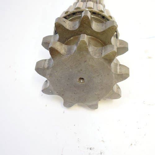 435394 | Gearcase Output Shaft | Bobcat 843 843B |  | 6558278