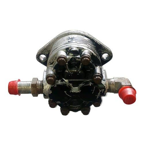413942 | Hydraulic Pump | Gleaner C E3 F F2 F3 G K2 |  | 71152819