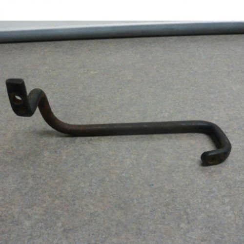 421836 | Grab Handle | International | Farmall | IH 544 656 666 686 2544 2656 |  | 389031R1