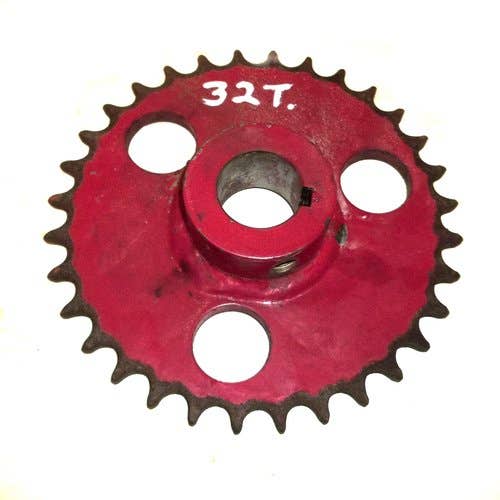 439193 | Grain Elevator Drive Sprocket | Case IH 1640 1644 1660 1666 1670 1680 1682 1688 2144 2166 2188 2344 2366 2377 2388 2577 2588 |  | 1317412C1