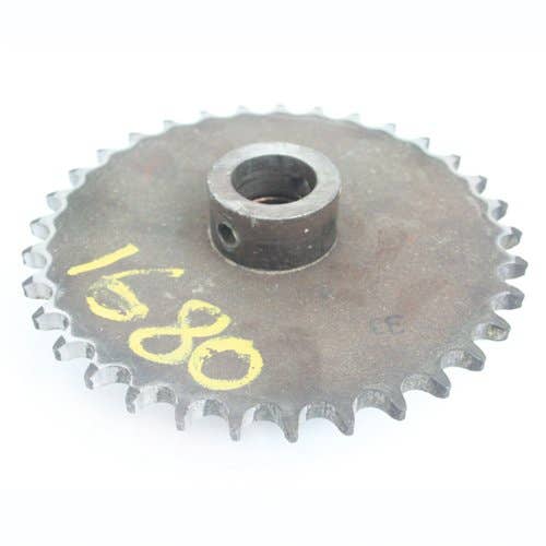 Used Grain Tank Unloader Drive Sprocket fits Case IH 1620 1640 1660 1670 1680 1321167C92 Used Grain Tank Unloader Drive Sprocket fits Case IH 1620 1640 1660 1670 1680 1321167C92