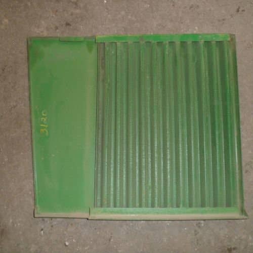 499400 | Grill Screen - LH | John Deere 3030 3120 3130 |  | AT26472