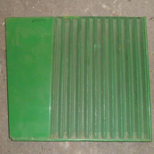 499399 | Grill Screen - RH | John Deere 3030 3120 3130 |  | AT26471