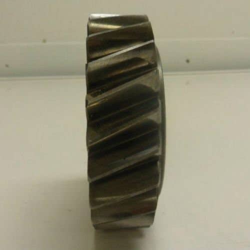 431323 | Group Shaft Gear | John Deere 2040S 2155 2355 2355N 2550 2555 2755 2940 2950 2955 3040 3055 3140 |  | L33238