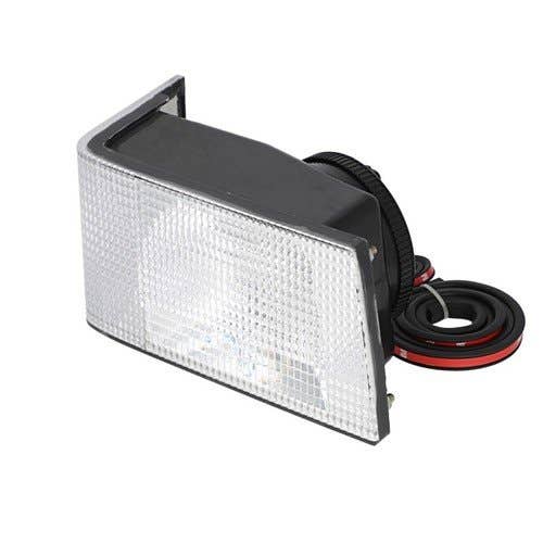 150040 | Halogen Headlight Assembly - Right Hand | Case IH 7110 7120 7130 7140 7150 7210 7220 7230 7240 7250 8910 8920 8930 8940 8950 |  | 91972C2 | 91972C1