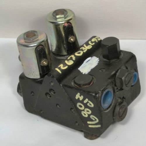 430932 | Header Lift Valve | International | Farmall | IH 1470 1480 | Case IH 1680 |  | 1267036C92 | 1267036C91
