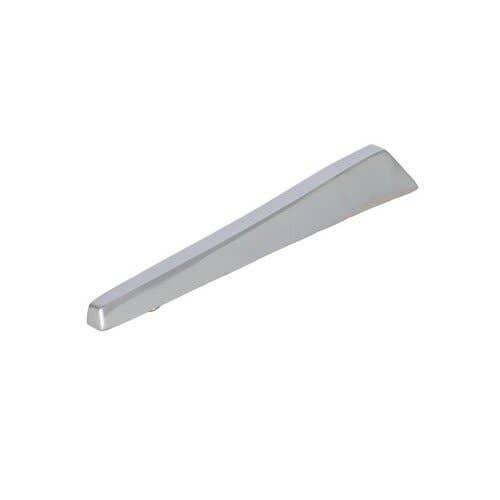 108412 | Hood Ornament | John Deere 1010 1010 2010 2510 2520 3010 3020 4000 4010 4020 4320 4520 4620 5010 5020 6030 7020 7520 |  | AR28047