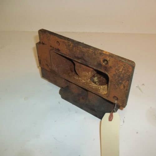 Used Housing - Thermostat fits John Deere 260 380GLC 1910E 330LC 803M 853M 848L 948L 9370R 1270G 1470G 903M 909M 953M 959M 400 260 310 950 RE509340 Used Housing - Thermostat fits John Deere 260 380GLC 1910E 330LC 803M 853M 848L 948L 9370R 1270G 1470G 903M 909M 953M 959M 400 260 310 950 RE509340
