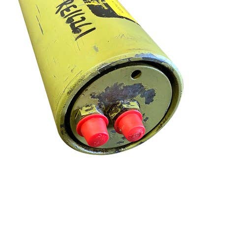 432904 | Hydraulic Accumulator | John Deere 4050 4055 4250 4255 4450 4455 4555 4560 4650 4755 4760 4850 4955 4960 8450 8650 8850 9950 |  | RE16261 | RE16253 | R79905