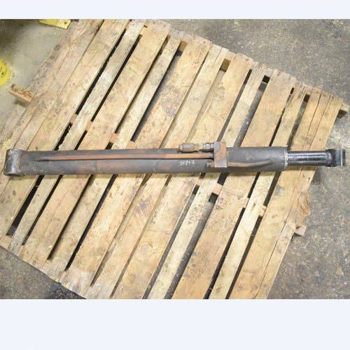 Used Hydraulic Boom Cylinder fits ASV SR-80 2045-195 Used Hydraulic Boom Cylinder fits ASV SR-80 2045-195