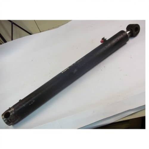 Used Hydraulic Boom Cylinder fits Bobcat S250 S330 T320 S300 A300 T300 7106456