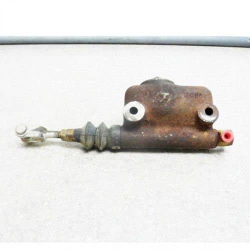 432903 | Hydraulic Brake Cylinder | Gleaner F2 F3 L L2 L3 M M2 M3 N5 N6 N7 R5 R6 R7 R40 R50 R60 R70 |  | 71337467
