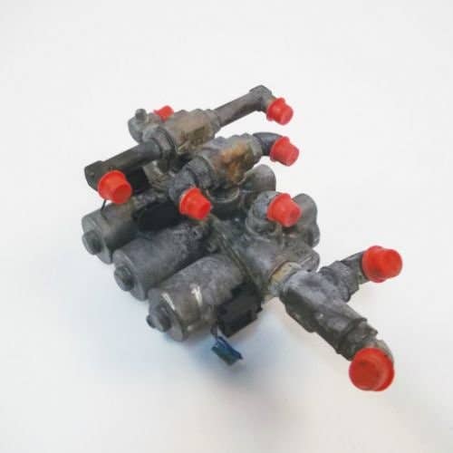 432141 | Hydraulic Change Valve | Kubota SVL95-2 |  | V0621-64114