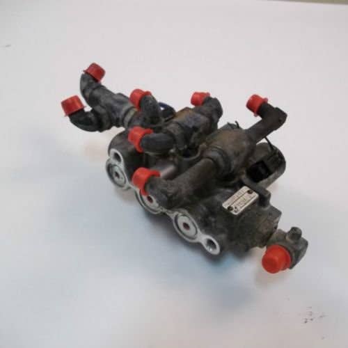 432141 | Hydraulic Change Valve | Kubota SVL95-2 |  | V0621-64114