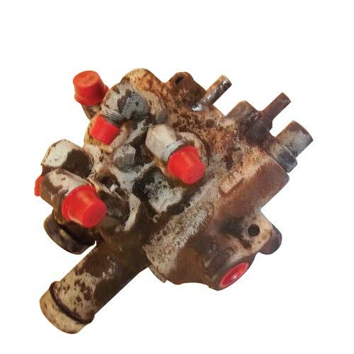 Used Hydraulic Control Valve fits Bobcat 600 610 611 500 6504941