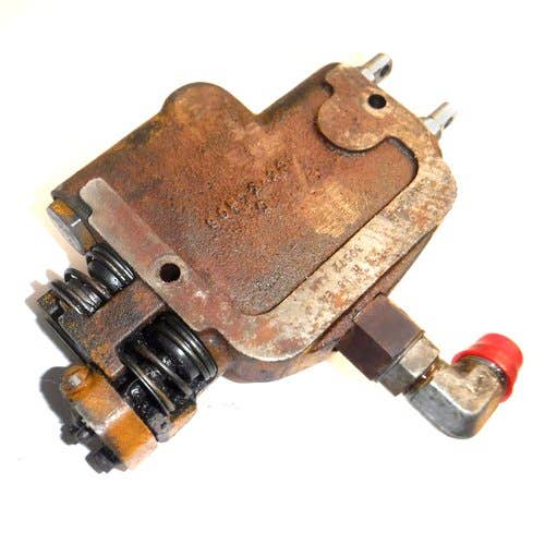 433021 | Hydraulic Control Valve | Case 1845 1845B 1845S |  | D81856 | D19326 | 30572 AAH
