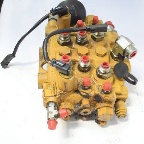 436031 | Hydraulic Control Valve | Caterpillar 216 216B 226 226B 232 232B 242 242B 247 247B 257 257B |  | 216-6167