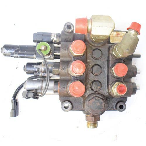 435131 | Hydraulic Control Valve | JCB 180T 190 190T 1110 1110T |  | 25/220815