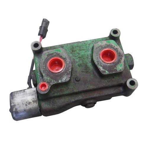 437135 | Hydraulic Control Valve | John Deere CTS CTSII 6610 6650 6710 6750 6810 6850 6910 6950 9400 9410 9450 9500 9500 SH 9510 9510 SH 9550 9550 SH 9600 9610 9650 9650 CTS 9650 STS 9750 STS 9986 |  | AH128672