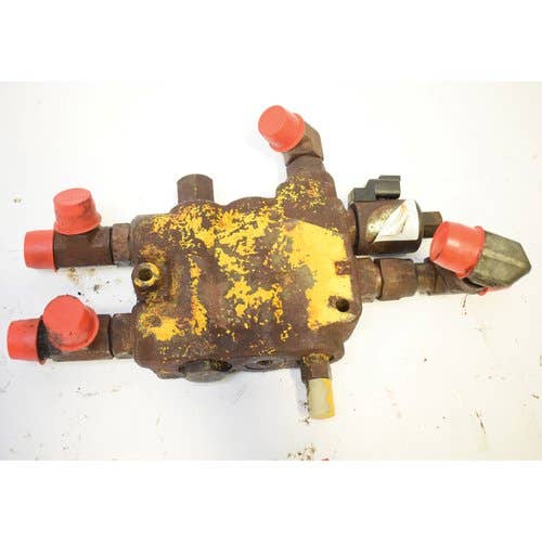 435408 | Hydraulic Control Valve | John Deere 318D 319D 320D 323D |  | AT357279