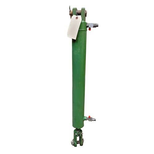 Used Hydraulic Cylinder fits John Deere 1770 7200 AH220017 AH176840 AH176839