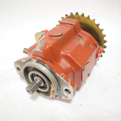 431453 | Hydraulic Drive Motor - Left Hand | New Holland L781 L784 L785 |  | 632483 | 80632483 | 86643667 | 157098020