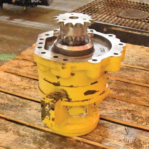 432122 | Hydraulic Drive Motor - Left Hand | John Deere 318D 320D |  | AT392365 | AT380452