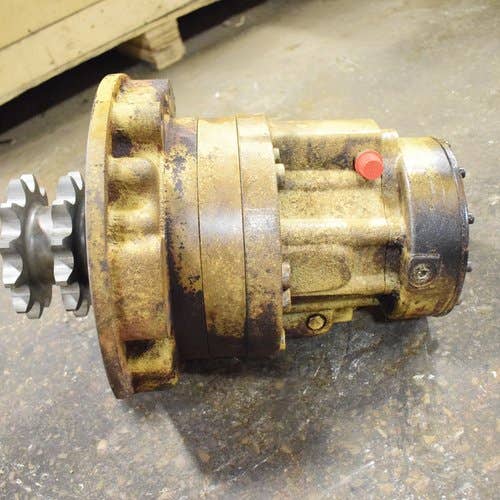 434724 | Hydraulic Drive Motor - Left Hand | John Deere 328 328D 332 332D |  | AT446038 | AT310828 | KV25409 | R921810480