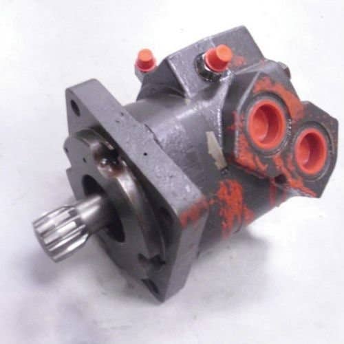 430870 | Hydraulic Drive Motor - Right Hand or Left Hand | Bobcat 853 |  | 6722529 | 6720886 | 1141064005