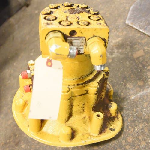 432121 | Hydraulic Drive Motor - Right Hand | John Deere 315 316GR 318D 318E 318G |  | AT333212 | AT333210