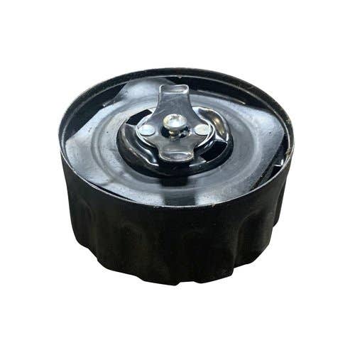 Used Hydraulic Filler Cap fits New Holland L215 L216 L218 L220 L221 L223 L225 L228 L230 257448A1 fits Case 410 420 430 435 440 445 450 465 257448A1