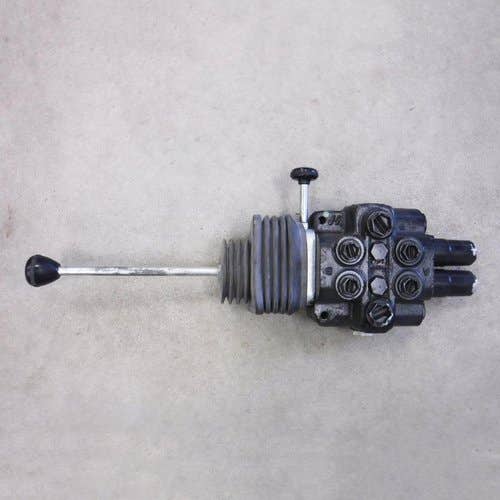 Used Hydraulic Joystick Valve fits John Deere 510 512 522 542 553 563 510 AW34502