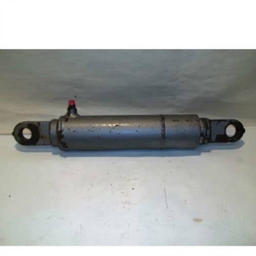 432491 | Hydraulic Lift Cylinder | Massey Ferguson 1105 1135 |  | 1605072M93