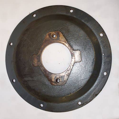 437178 | Hydraulic Pump Adapter Plate | Gehl R135 |  | 50302122