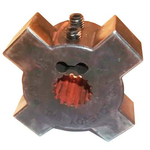 Used Hydraulic Pump Drive Hub 4 Lugs fits John Deere 240 250 260 270 317 320 325 328 KV16148 AT385463 67107 K-100 Used Hydraulic Pump Drive Hub 4 Lugs fits John Deere 240 250 260 270 317 320 325 328 KV16148 AT385463 67107 K-100