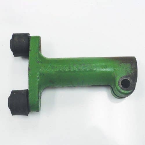 421446 | Hydraulic Pump Drive Shaft Coupler | John Deere 830 930 1020 1030 1120 1130 1520 1530 1630 1830 2020 2030 2040 2130 2240 2440 2630 2640 |  | T22914