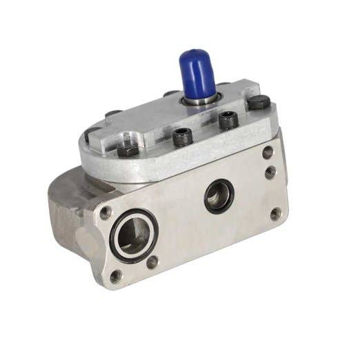 104242 | Hydraulic Pump | International | Farmall | IH 766 786 886 966 986 1066 1086 1466 1486 1566 1568 1586 3088 3288 3688 |  | 120114C91 | 120114C92 | 133441C91 | 133441C92 | 1949302C1