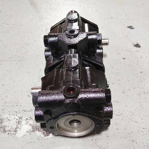 432267 | Hydraulic Pump - Tandem | John Deere 675 675B | New Holland L553 L554 L555 |  | MG9605013 | 9605013 | MG9605012 | 9605012 | MG276805 | 276806