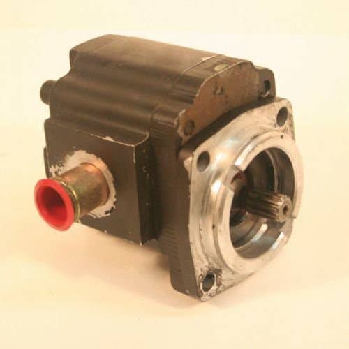 430796 | Hydraulic Pump | John Deere 3203 4200 4210 |  | AM124887 | LVA10328
