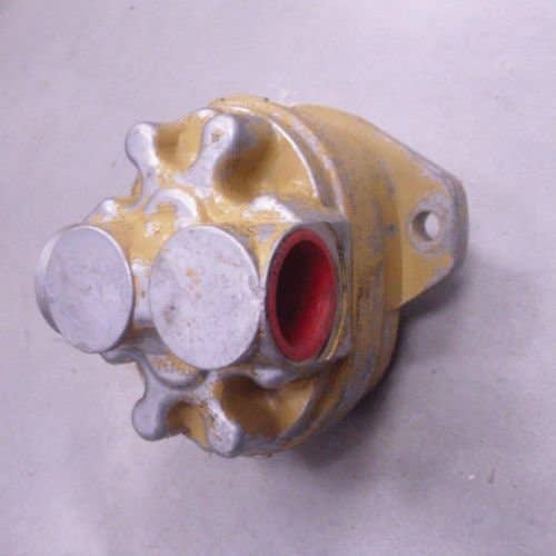 Used Hydraulic Pump fits John Deere 6675 MG86528339 MG690857 fits New Holland L553 L565 LX565 SL45B L555 690857 86528339