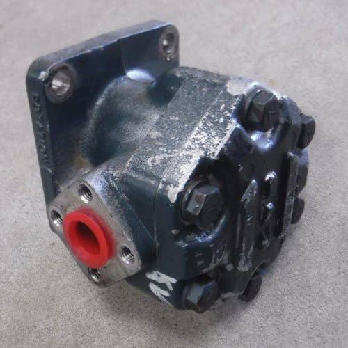 436595 | Hydraulic Pump | Gear Pump | Kubota L345 L355 |  | 35340-45200 | H3530-45010 | GP1-15AN