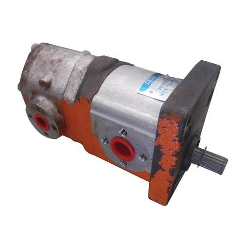 Used Hydraulic Pump fits Kubota L3350 L3750 L4150 M4030 M4050 M5030 35430-82200 35430-82202 35430-82203